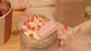 Truskawkowy koktajl marshmallow
