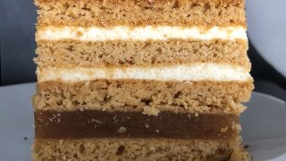 Ciasto Miodowe – Najlepszy Przepis na Miodownik