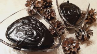 Polewa czekoladowa do ciast i deserów
