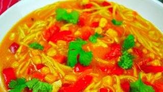 Tajska zupa z kurczakiem – szybki i prosty przepis