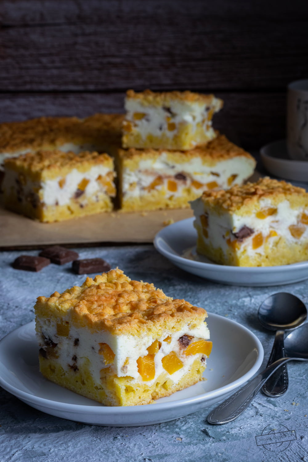 Brzoskwiniowiec z budyniową pianką