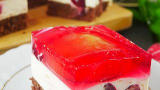 Ciasto Pazerniaczek – sernik na zimno, który skusi każdego