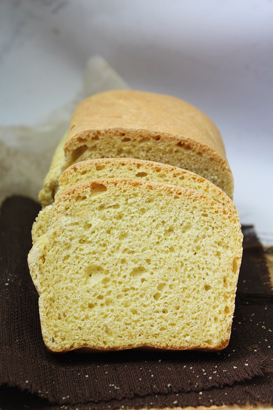 Chleb kukurydziany na drożdżach