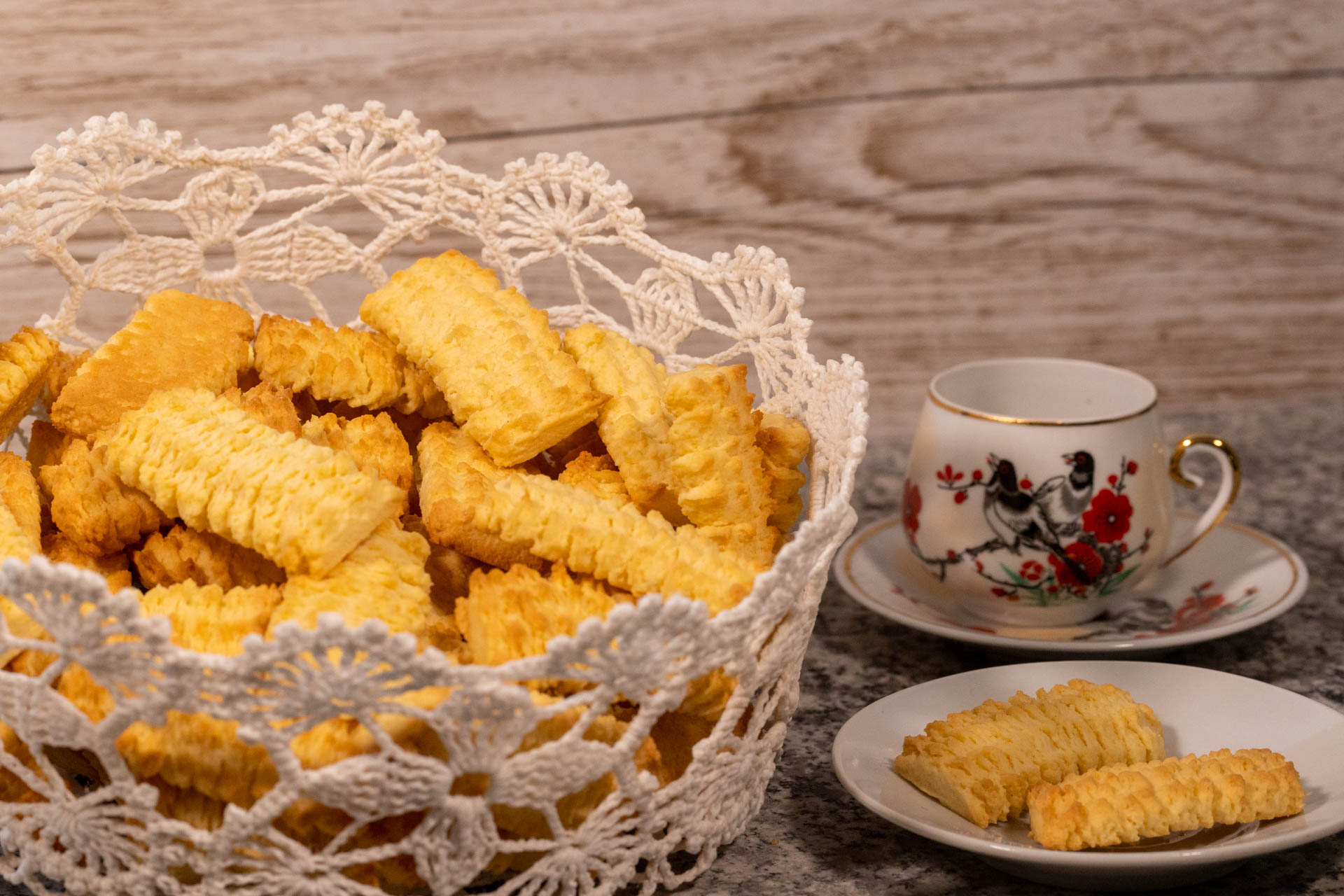 Maślane ciasteczka przez maszynkę