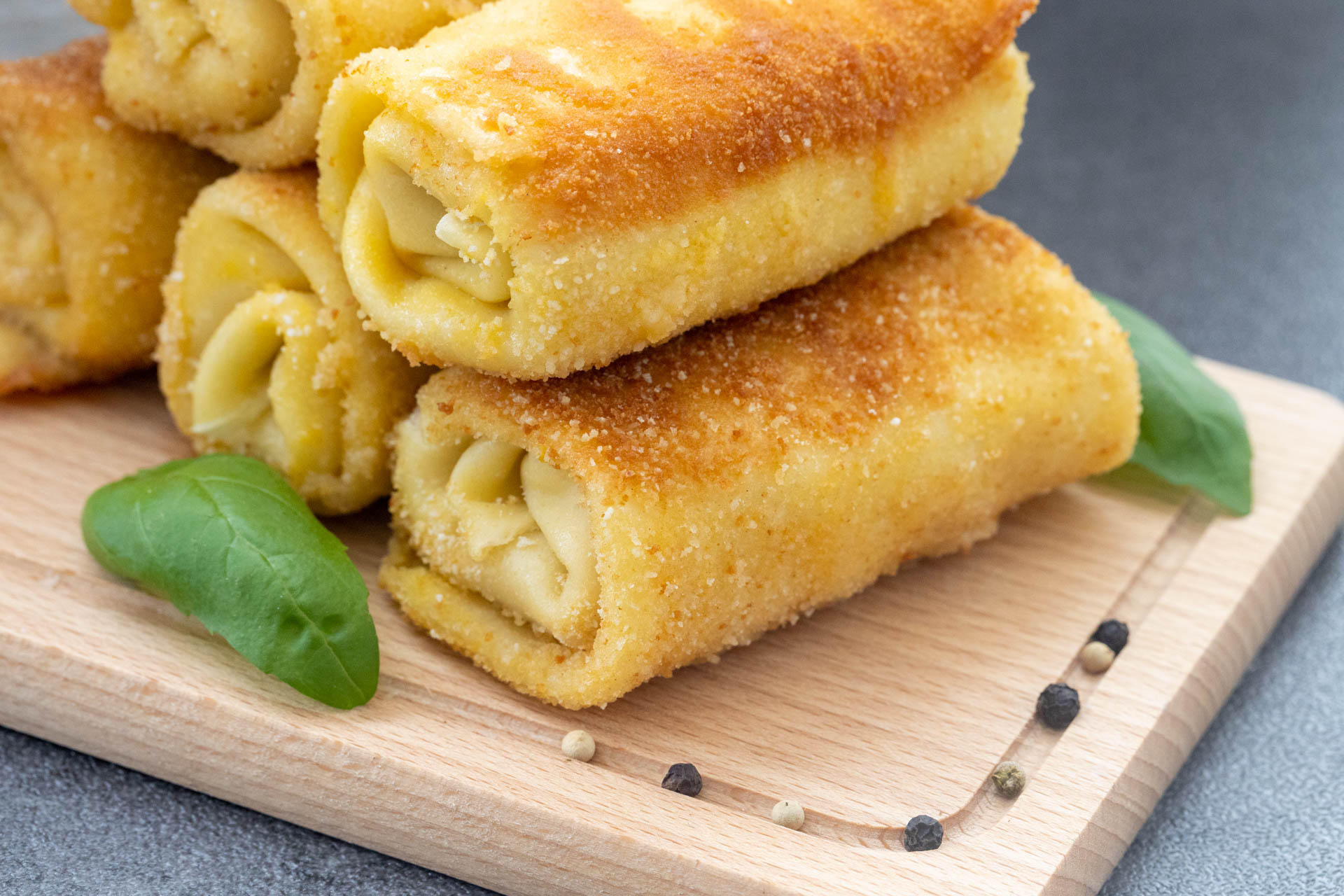 Ciasto na krokiety, które nie pęka przy zwijaniu