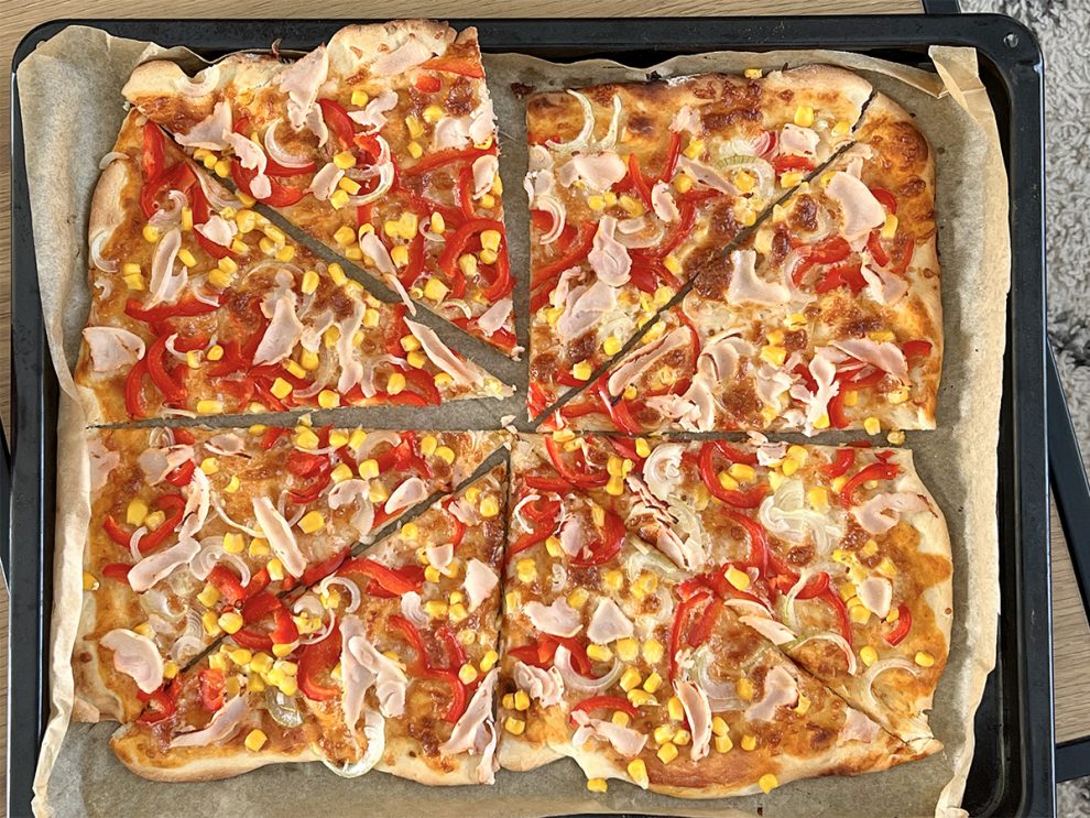 Pizza na cienkim