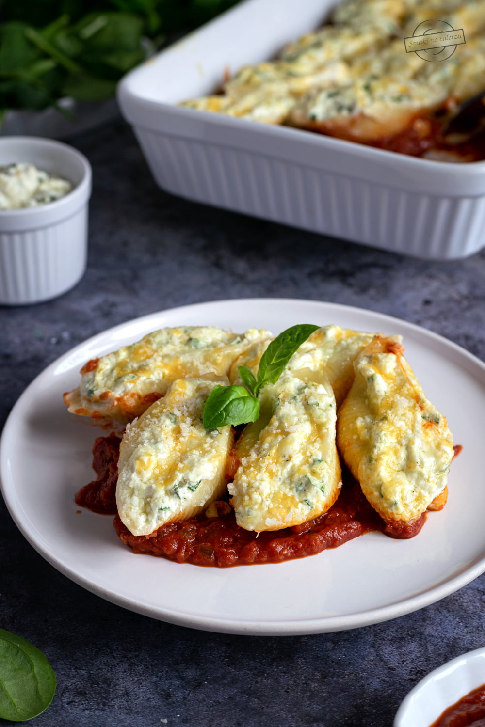 Muszle makaronowe nadziewane (4 sery ze szpinakiem)