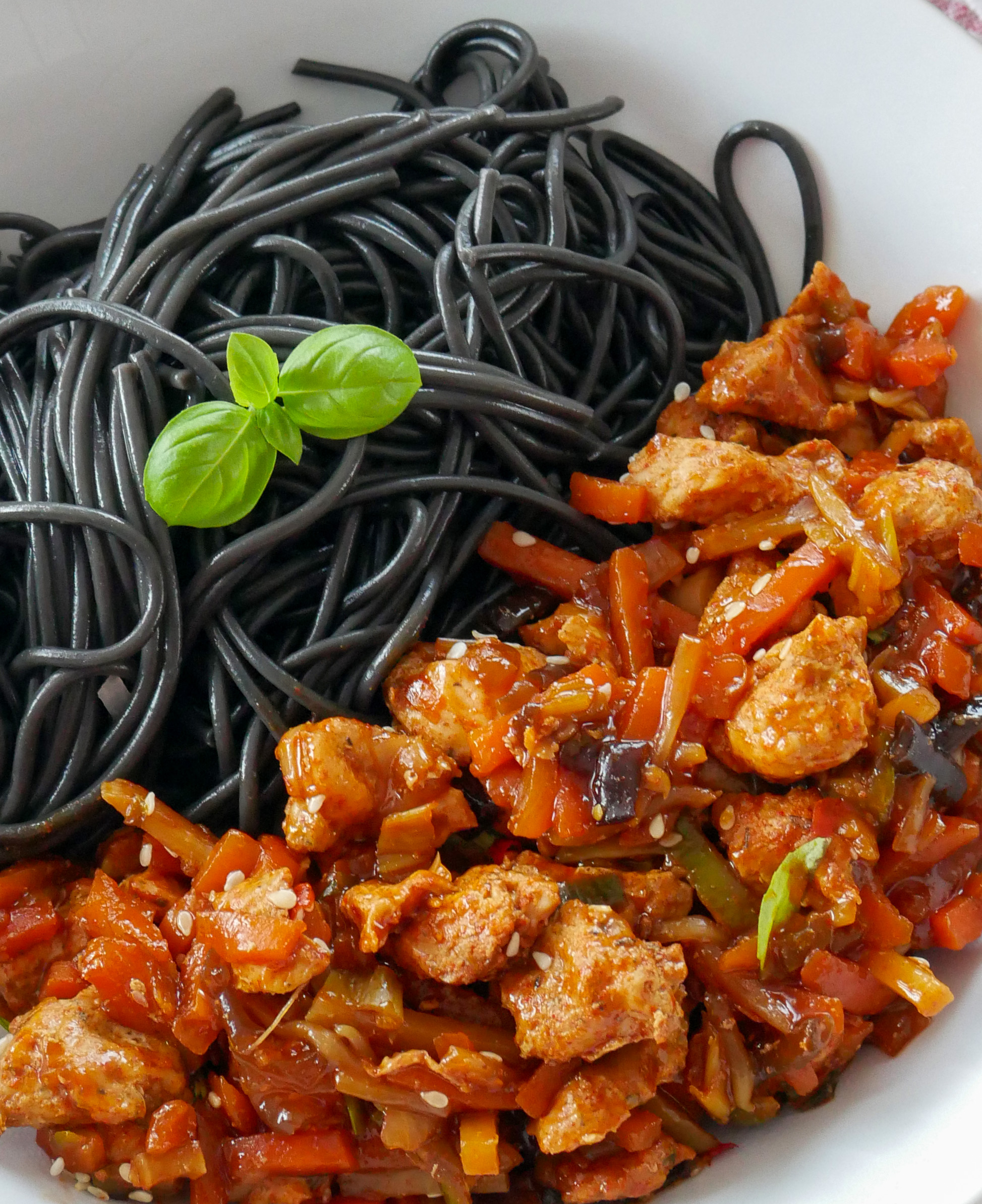 Pyszny makaron z kurczakiem