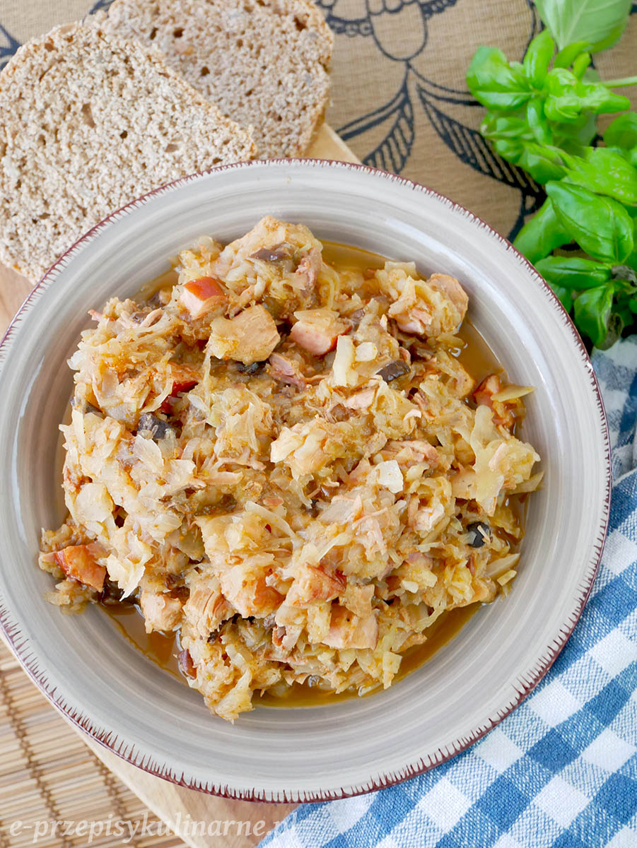 Odchudzony bigos – klasyk w lżejszej wersji