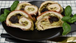 Rolada drobiowa z pesto