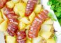 Kiełbasa zapiekana z kiszoną kapustą i ziemniakami