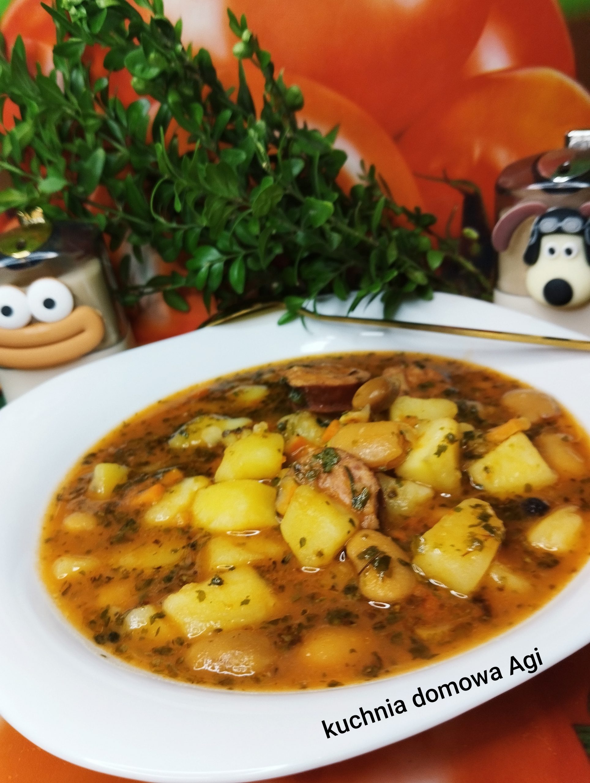 Zupa fasolowa z fasolki po bretońsku ze słoika