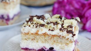 Orzechowa Fantazja z Porzeczką