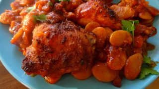 Kurczak na fasoli, prosto, smacznie z jednej blaszki