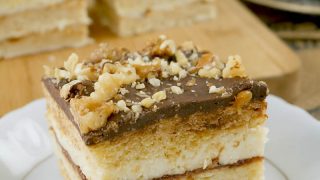 Kajmakowiec Królewski – najlepsze ciasto kajmakowe z kremem