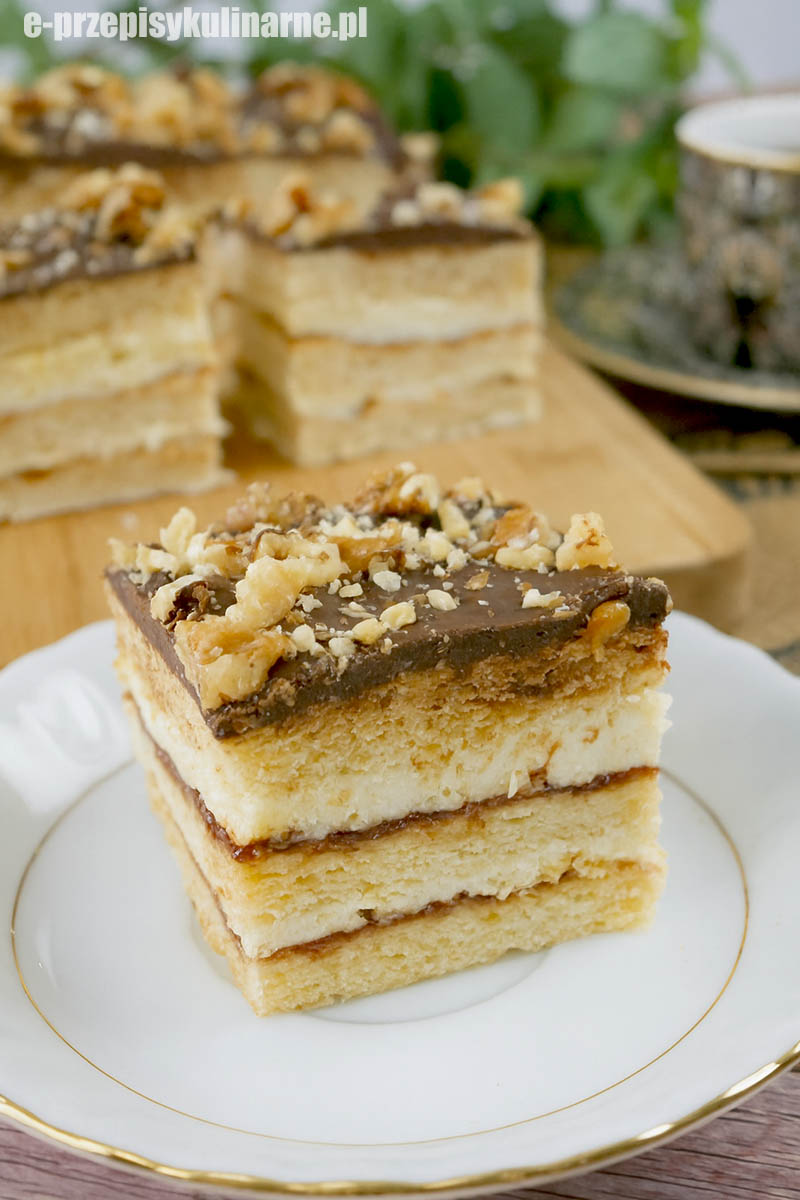 Kajmakowiec Królewski – najlepsze ciasto kajmakowe z kremem
