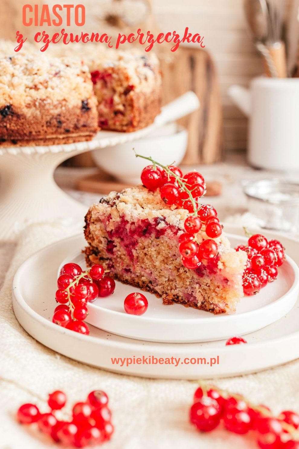 Ciasto z czerwonymi porzeczkami