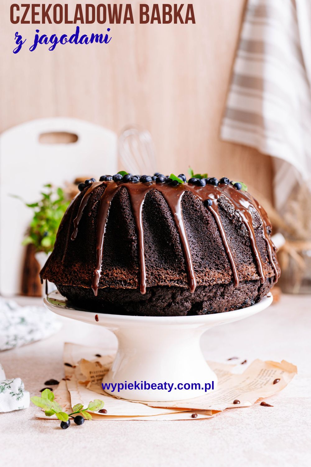 Czekoladowa babka z jagodami