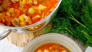 Aromatyczny kociołek cygański – idealny na rodzinny obiad