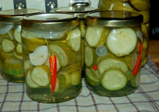 Ogórki w marynowane Sweet Chili, przetwory