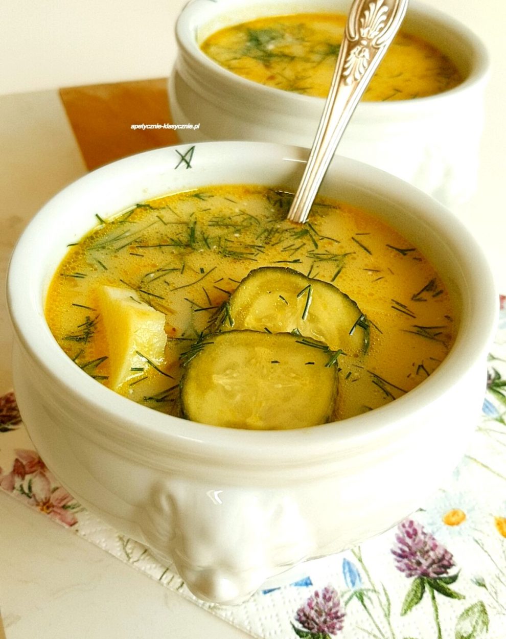 OGÓRKOWA Z OGÓRKAMI MAŁOSOLNYMI