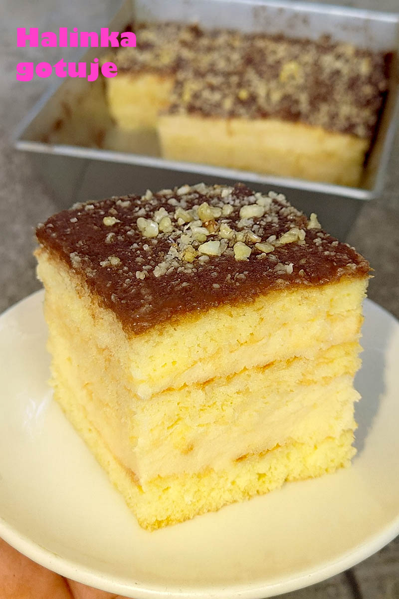 Sernik gotowany na biszkopcie – delikatny, kremowy i zawsze się udaje