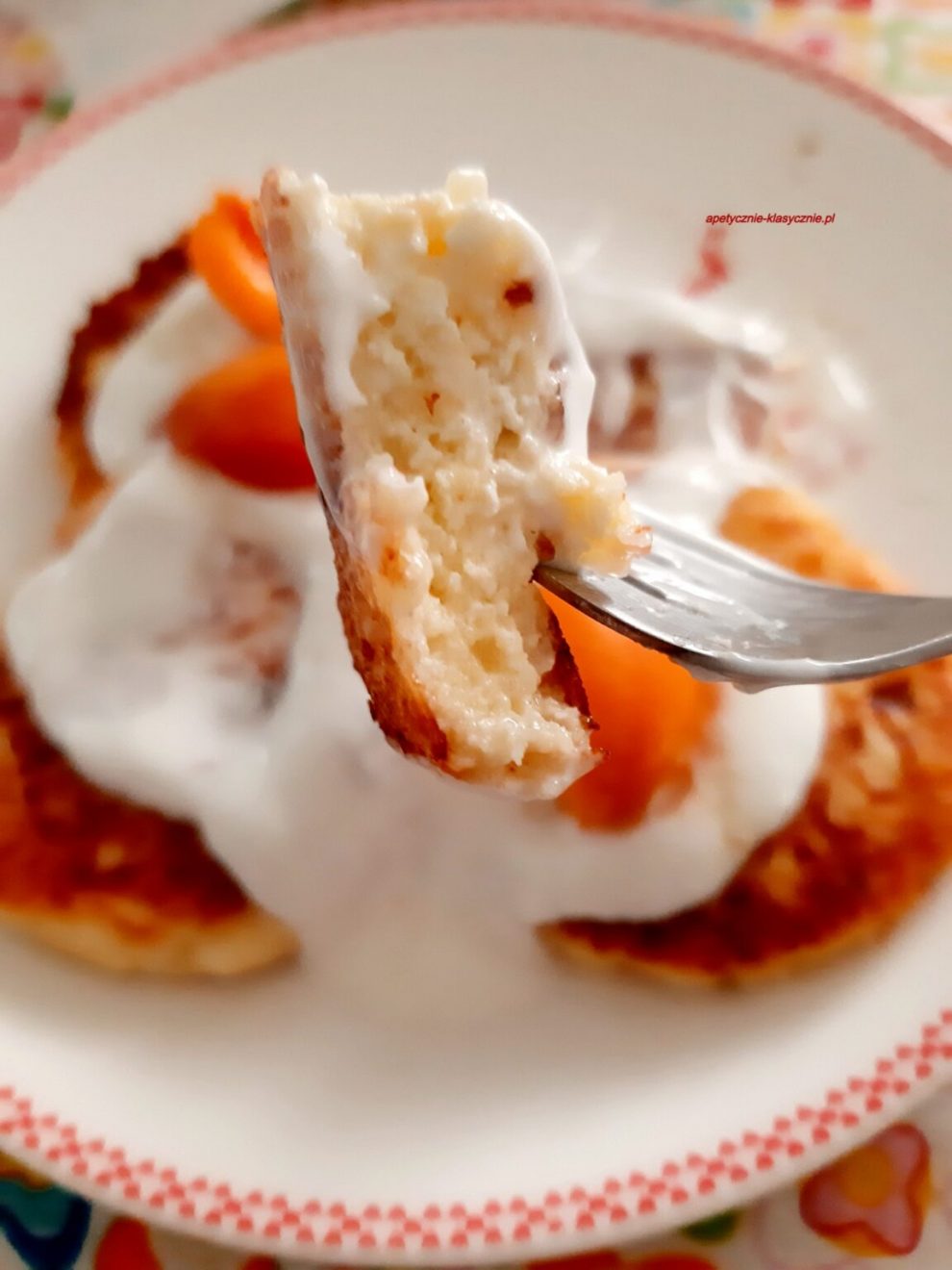 PLACKI TWAROGOWE (SYRNIKI)