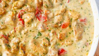 Kurczak w sosie bazyliowym