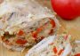 Rolada z kurczaka nadziewana pieczarkami i papryką – prosty przepis krok po kroku