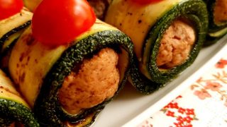 ROLADKI Z CUKINII Z PASTĄ Z ORZECHÓW WŁOSKICH