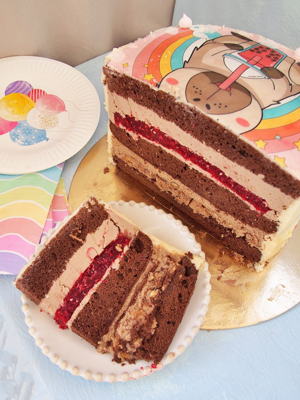 Tort kinder bueno z chrupką i żelką malinową