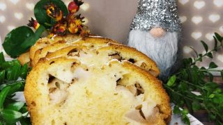 Pulchne ciasto z jabłkami i cynamonem