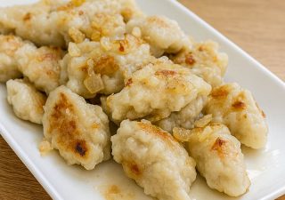 Kluski szare – miękkie, sprężyste i zawsze udane