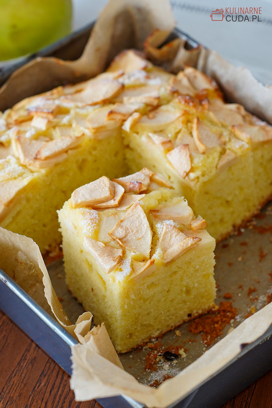 Ciasto z jabłkami łyżką mieszane