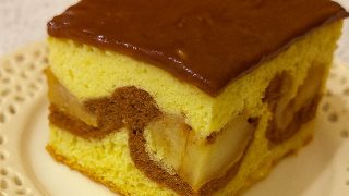 Fale Dunaju – klasyczne ciasto z kremem budyniowym i jabłkami