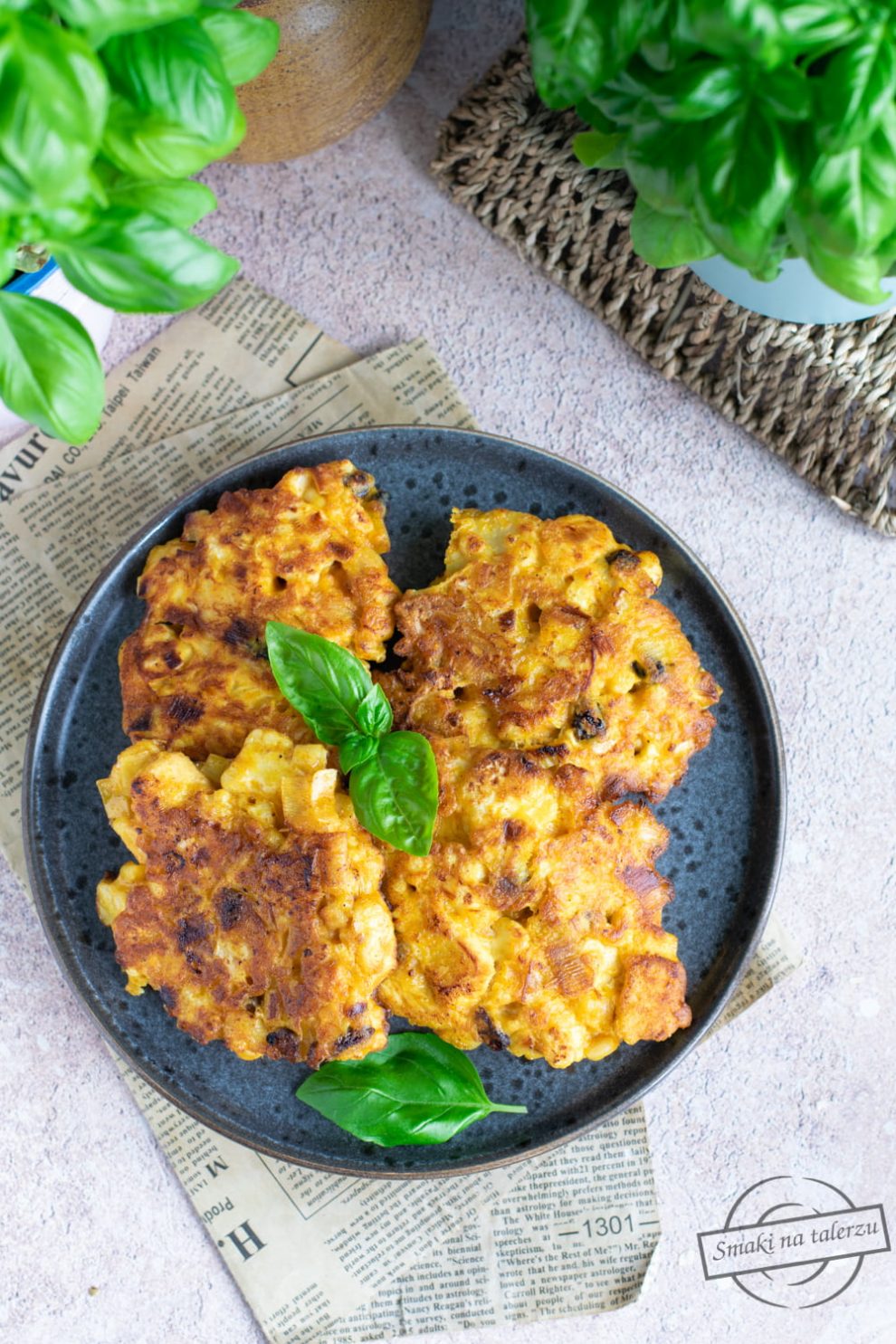 Kotleciki siekane z porem i kalafiorem