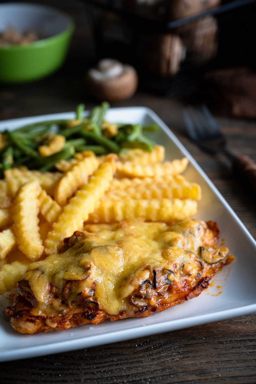 Piersi kurczaka z pieczarkami