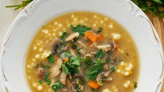 Zupa pieczarkowa z kuskusem perłowym