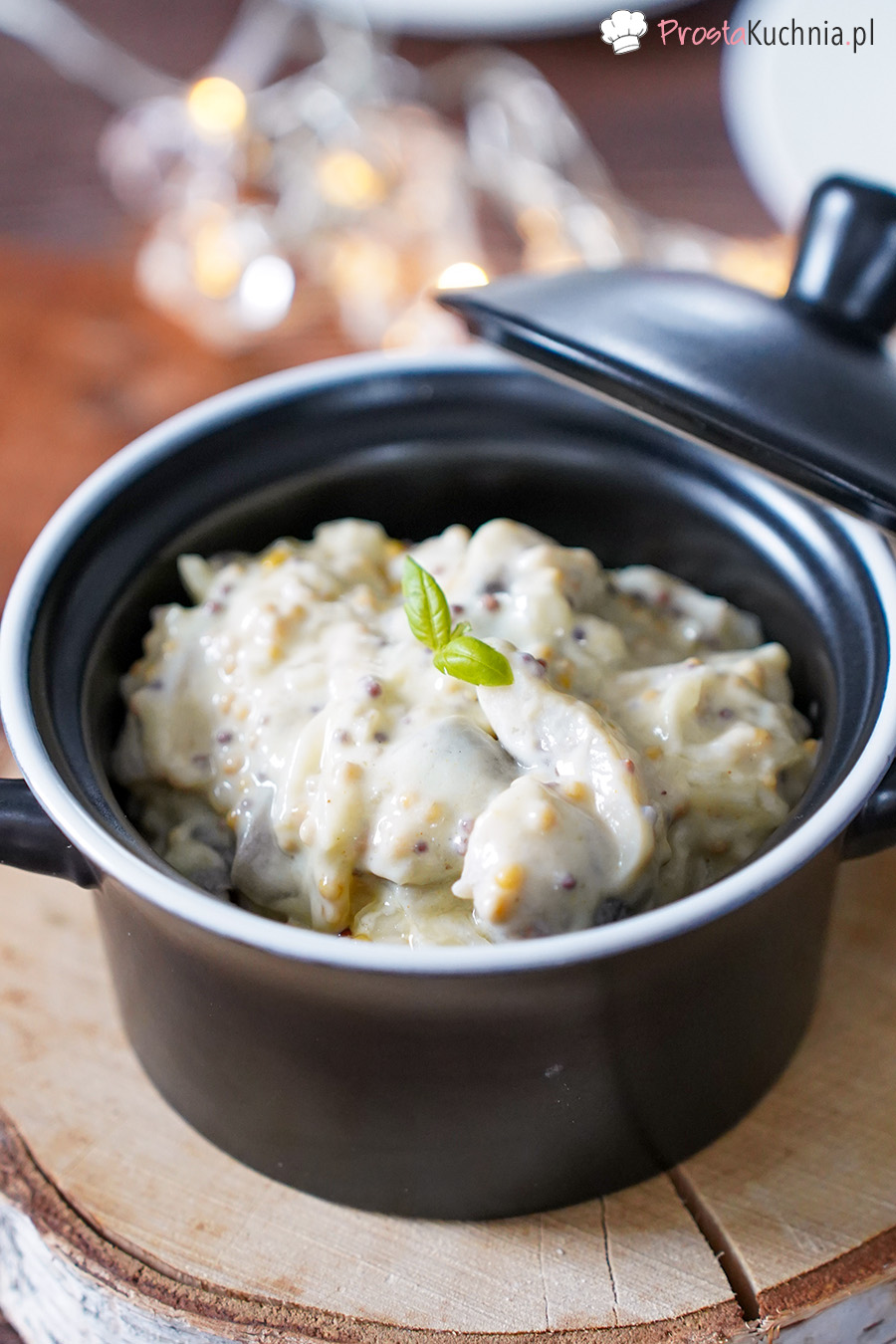 Śledzie w sosie musztardowym