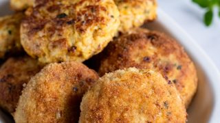 Kotleciki drobiowe z kalafiorem