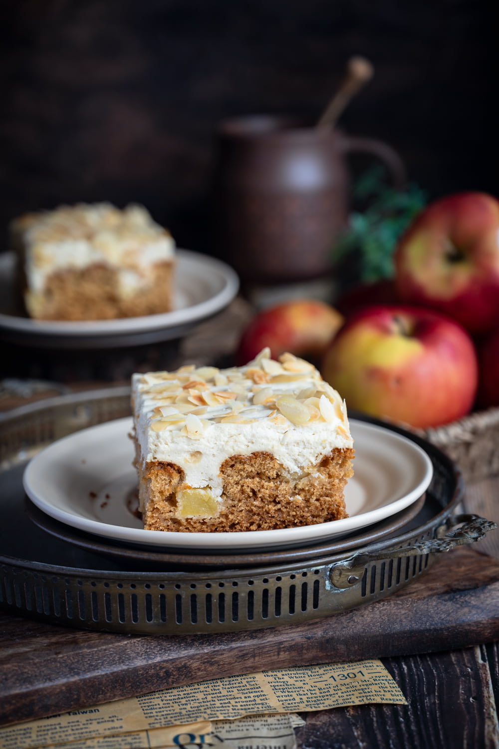 Miodowe z jabłkami i kremem chałwowym
