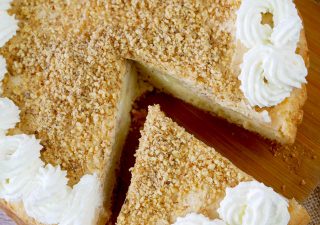 Ciasto Złota Jabłonka – biszkopt z jabłkami i kremem orzechowym