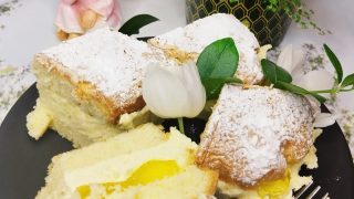 Ciasto biszkoptowe z pysznym swojskim kremem i galaretkami