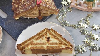 Sernik gotowany w formie chatki – hit na święta