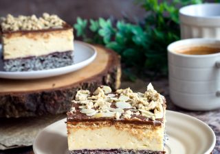 Ciasto makowe z kremem chałwowym