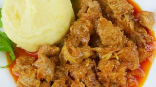 Gulasz segedyński – aromatyczny, rozgrzewający i bardzo smaczny obiad