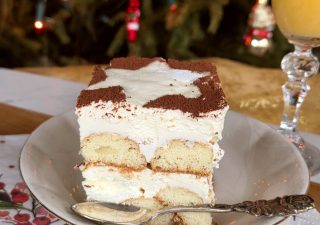 TIRAMISU PIERNIKOWE Z AJERKONIAKEIM