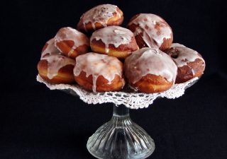 Pyszne pączki w/g przepisu M. Kuronia...
