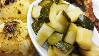 Pyszne ćwiartki kurczaka pieczone w przyprawach