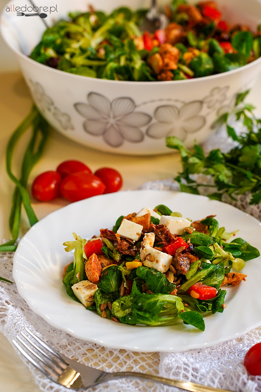 Sałatka z kurczakiem i roszponką